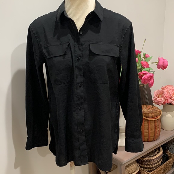 Bananna Republic Button Down Utility Shirt in Black - Picture 5 of 9